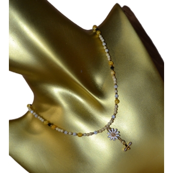 Naszyjnik handmade z  jadeitu , czarnego turmalinu i masy perłowej .